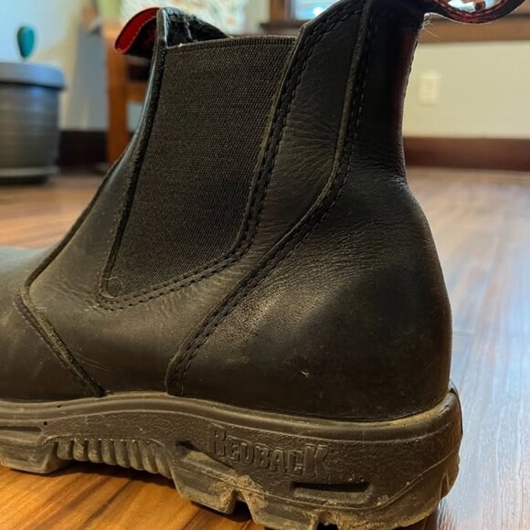 Easy Escape Black Red Back Boots - Picture 1 of 5